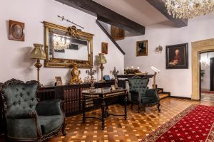 Casa Tătărescu: O Mărturie a Puterii și Memoriei Politice în Bucureștiul Interbelic Reînviată prin EkoGroup Vila